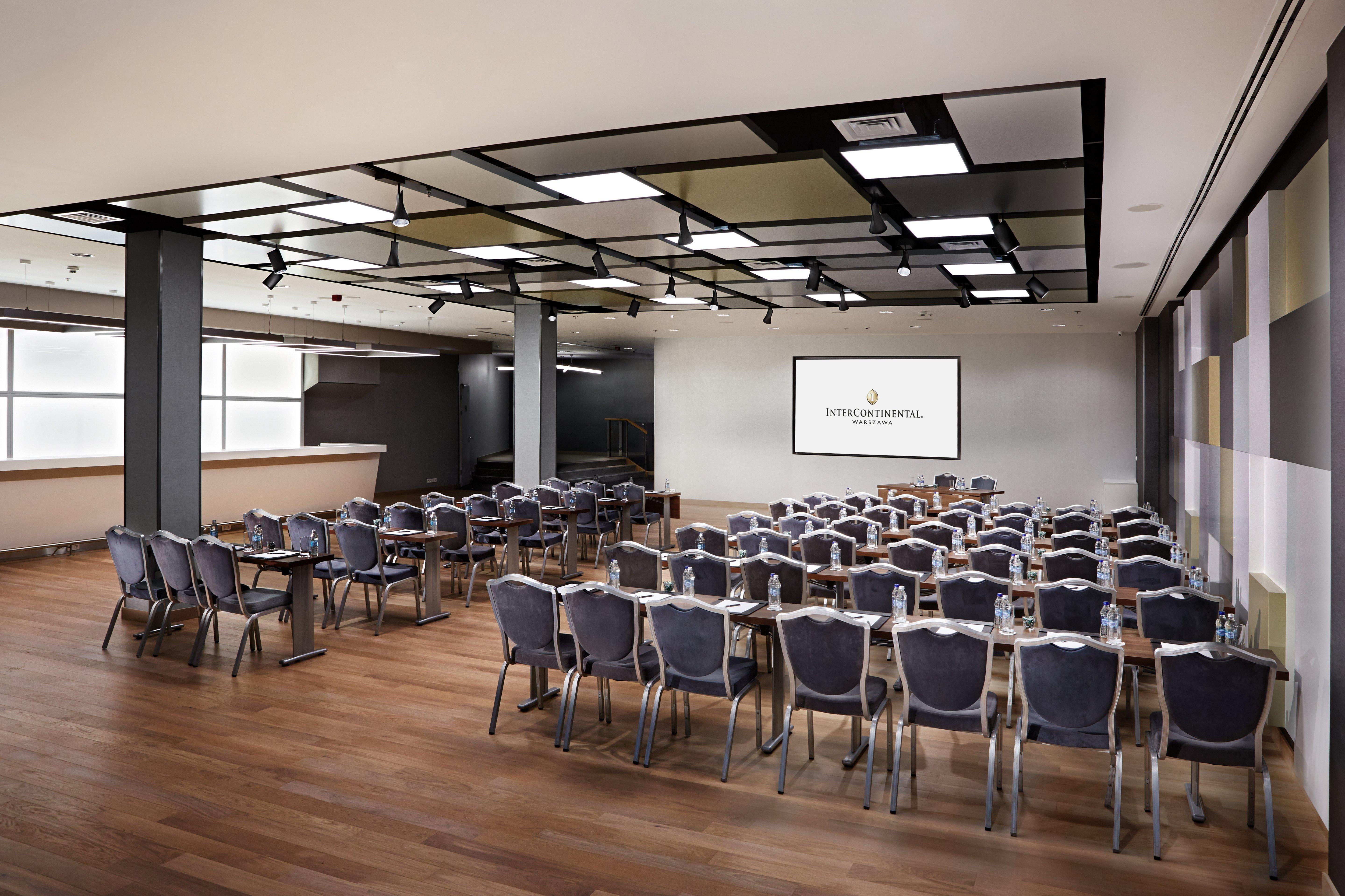 Intercontinental Warszawa By Ihg Hotel Luaran gambar The meeting room at the hotel