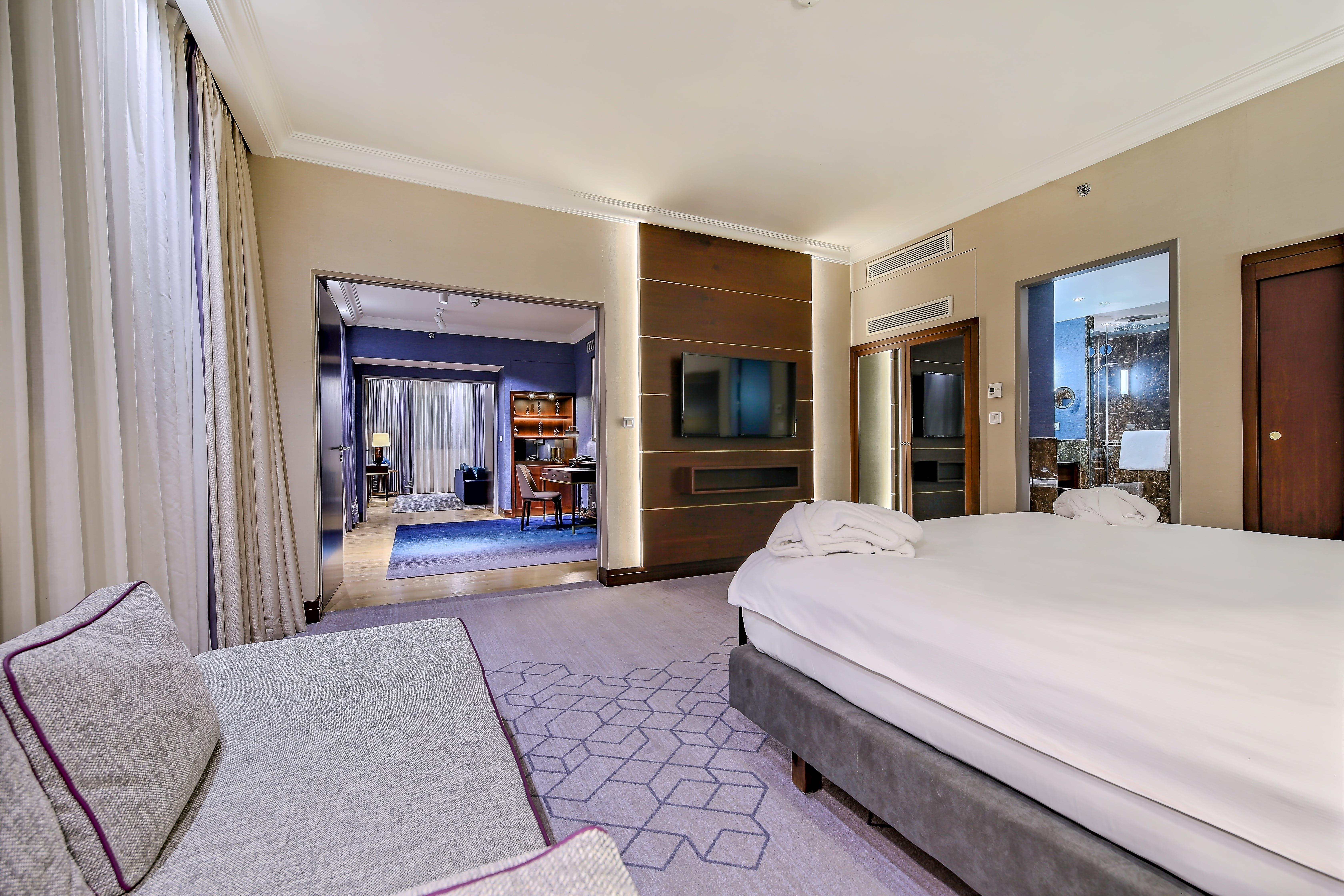 Intercontinental Warszawa By Ihg Hotel Luaran gambar A room at the hotel